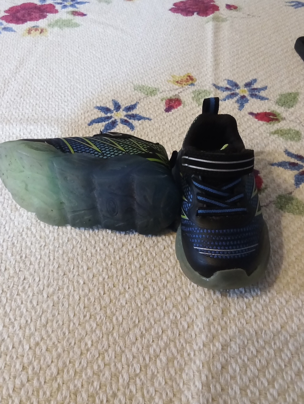 Athletic Works Black, Blue & Green Kids Light-Up Sneakers